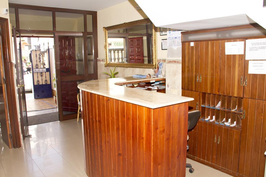 Pension La Palma Эль-Пуэрто-де-Санта-Мария Экстерьер фото